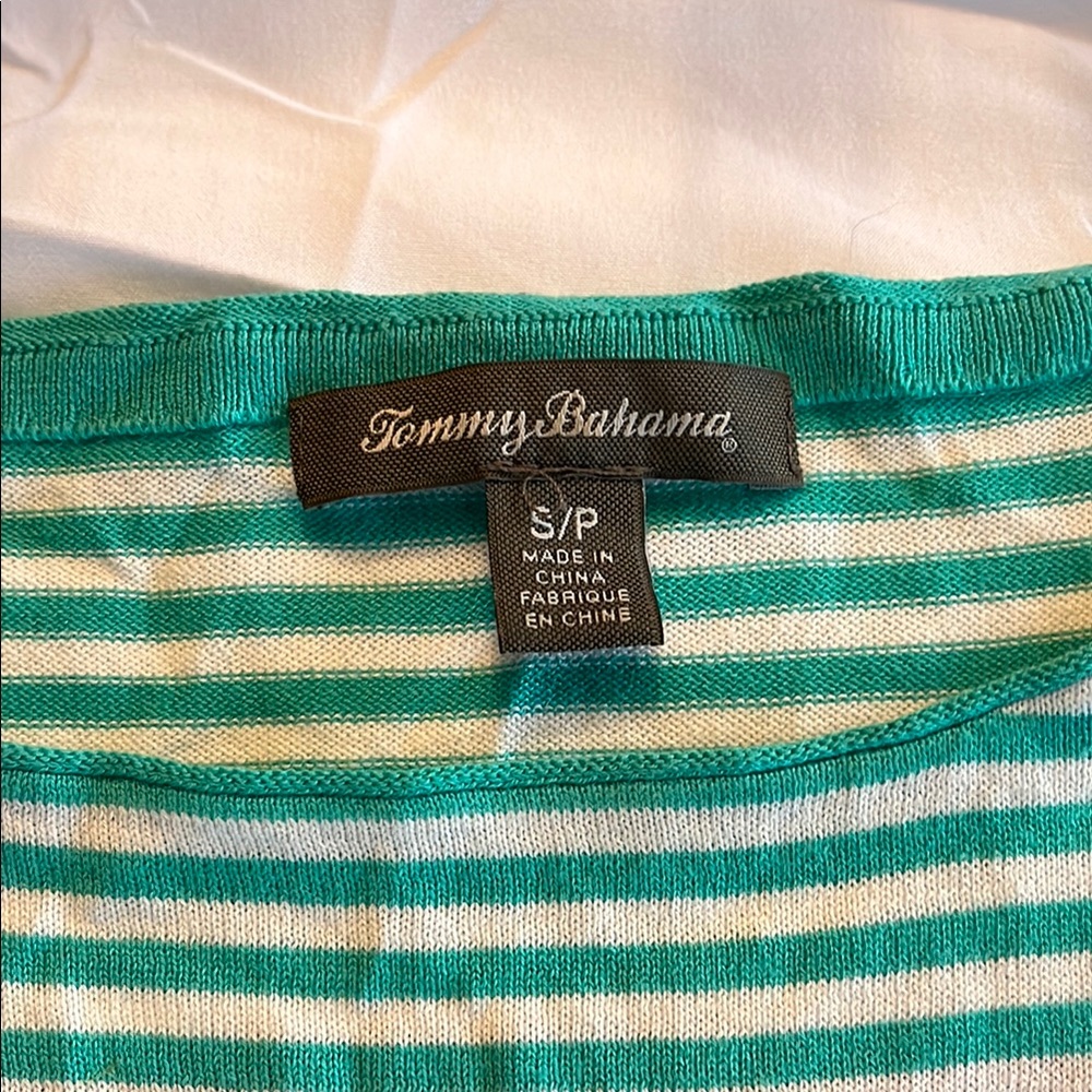 Tommy Bahama Size S Stripe Lightweight Sweater Top - Picture 3 of 7